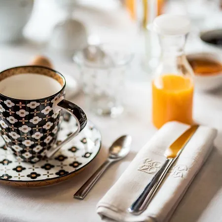 La Belle Josephine Bed & Breakfast *